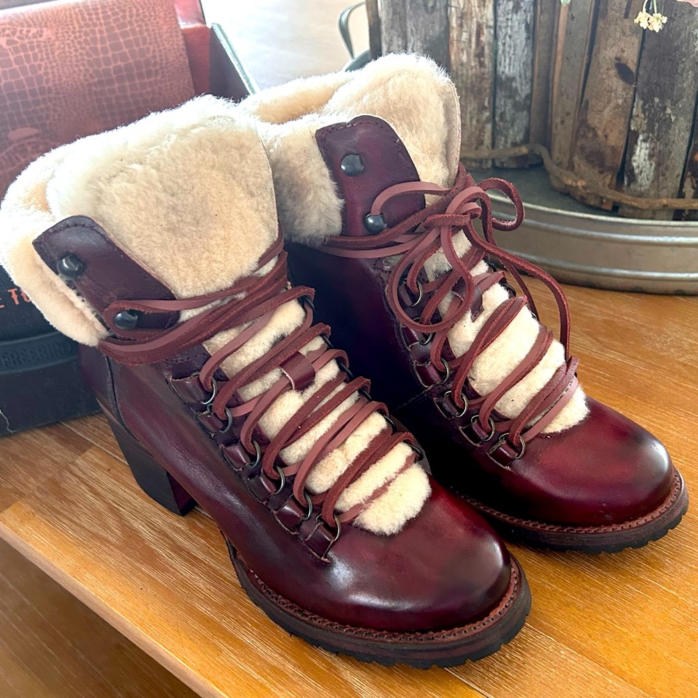NIB Freebird Norway Boots